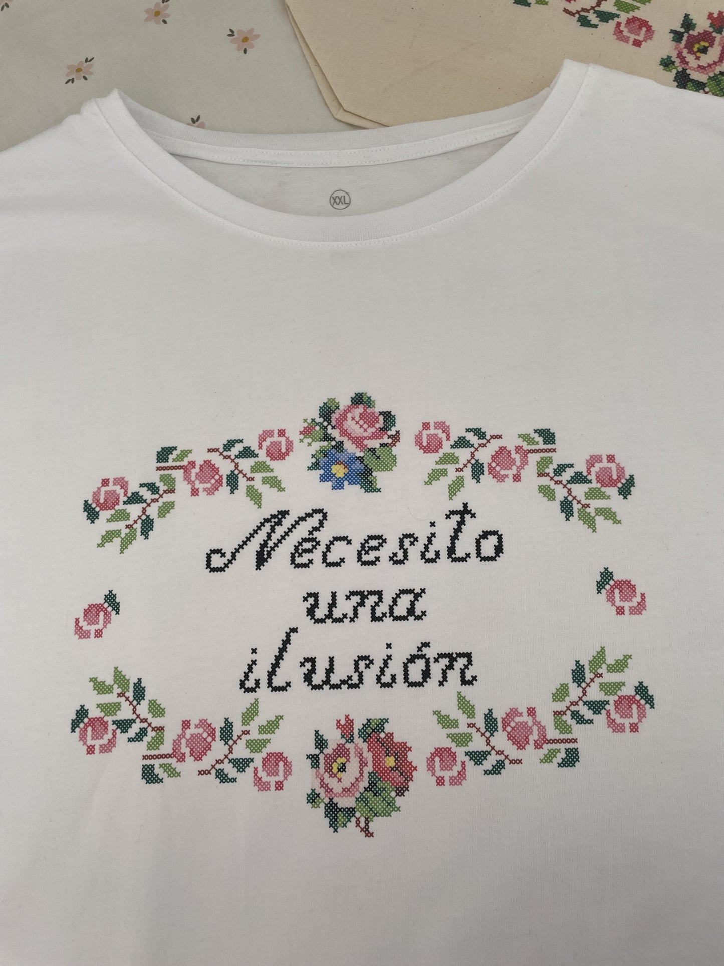 Deforme Semanal - Camiseta "Necesito una ilusión"